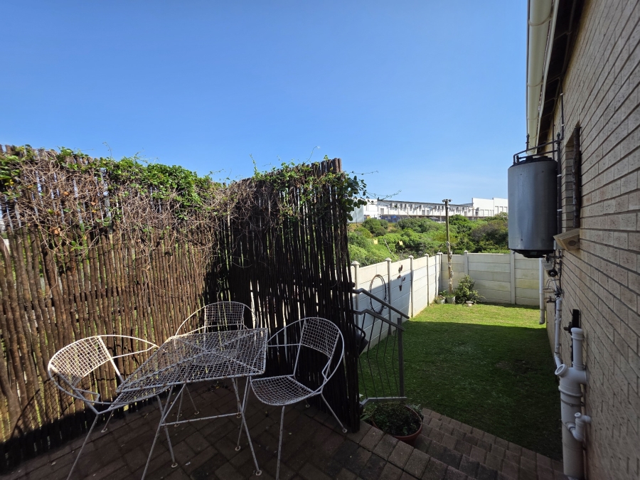 2 Bedroom Property for Sale in Ferreira Town Eastern Cape